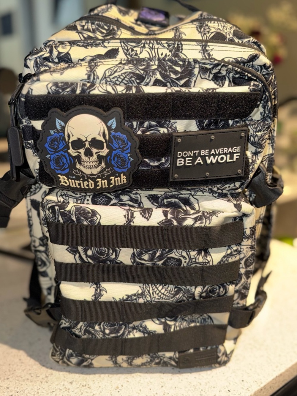 Wolf pack buried in ink backpack 35L